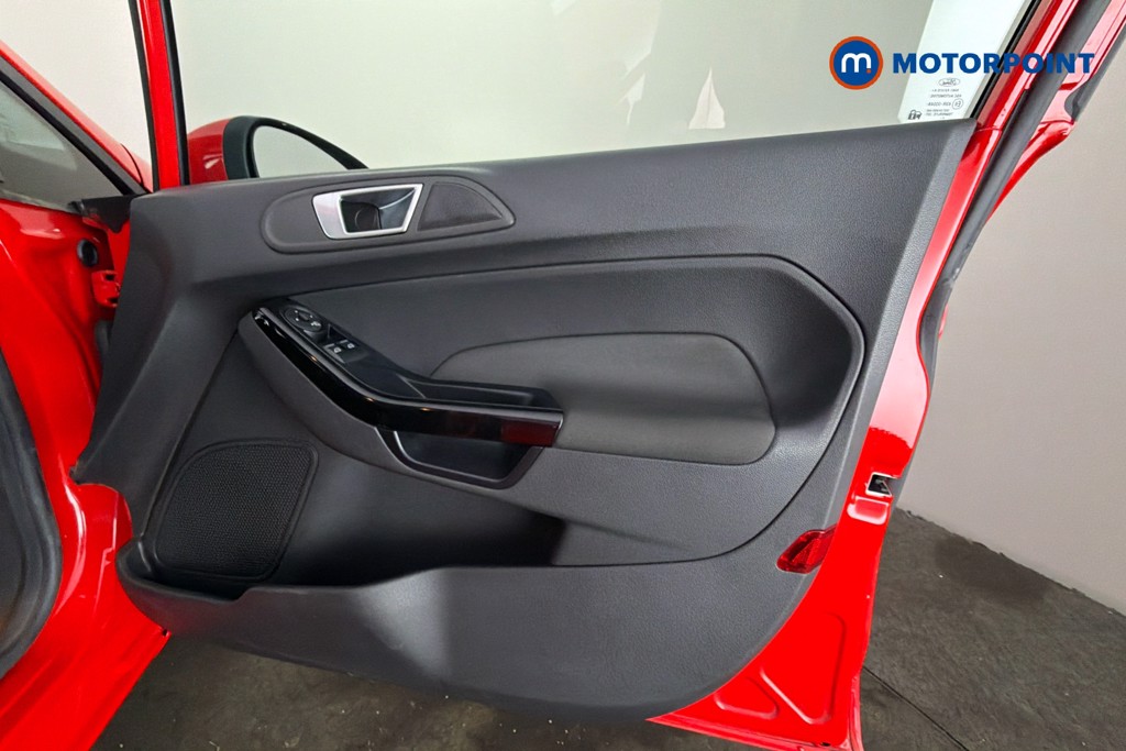Ford Fiesta Titanium Manual Petrol Hatchback - Stock Number (1630106) - 19th supplementary image