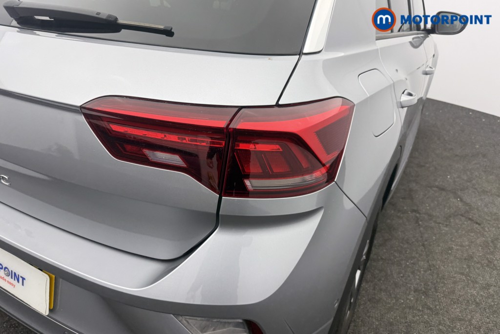 Volkswagen T-Roc R-Line Automatic Petrol SUV - Stock Number (1630933) - 3rd supplementary image