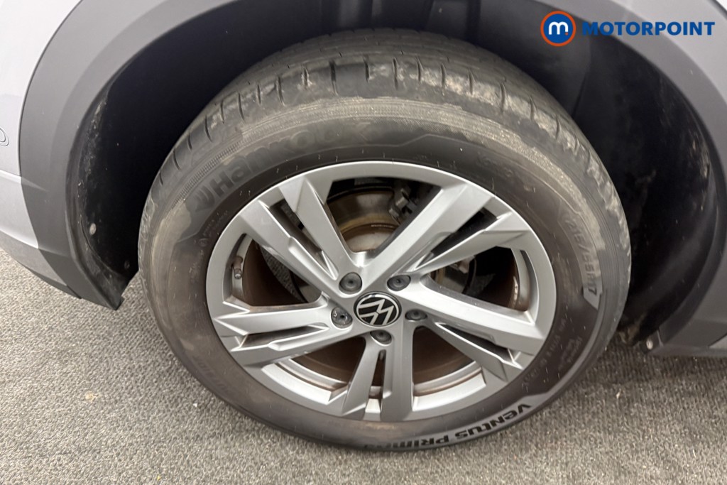Volkswagen T-Roc R-Line Automatic Petrol SUV - Stock Number (1630933) - 6th supplementary image