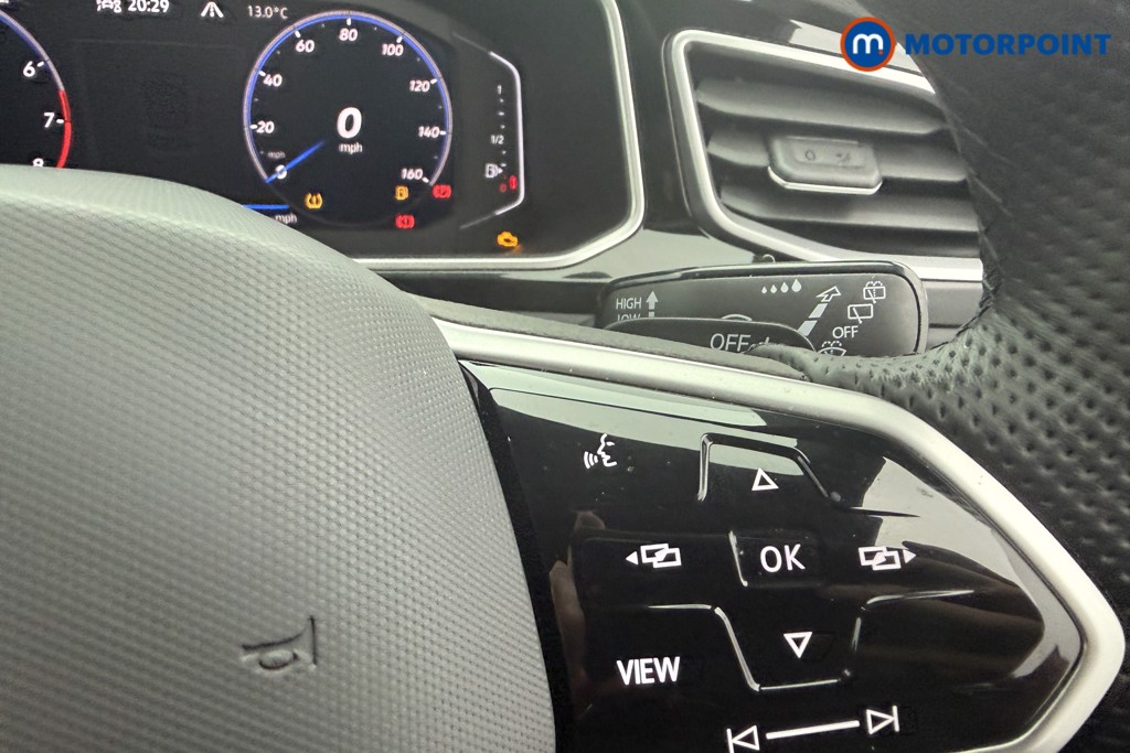 Volkswagen T-Roc R-Line Automatic Petrol SUV - Stock Number (1630933) - 14th supplementary image