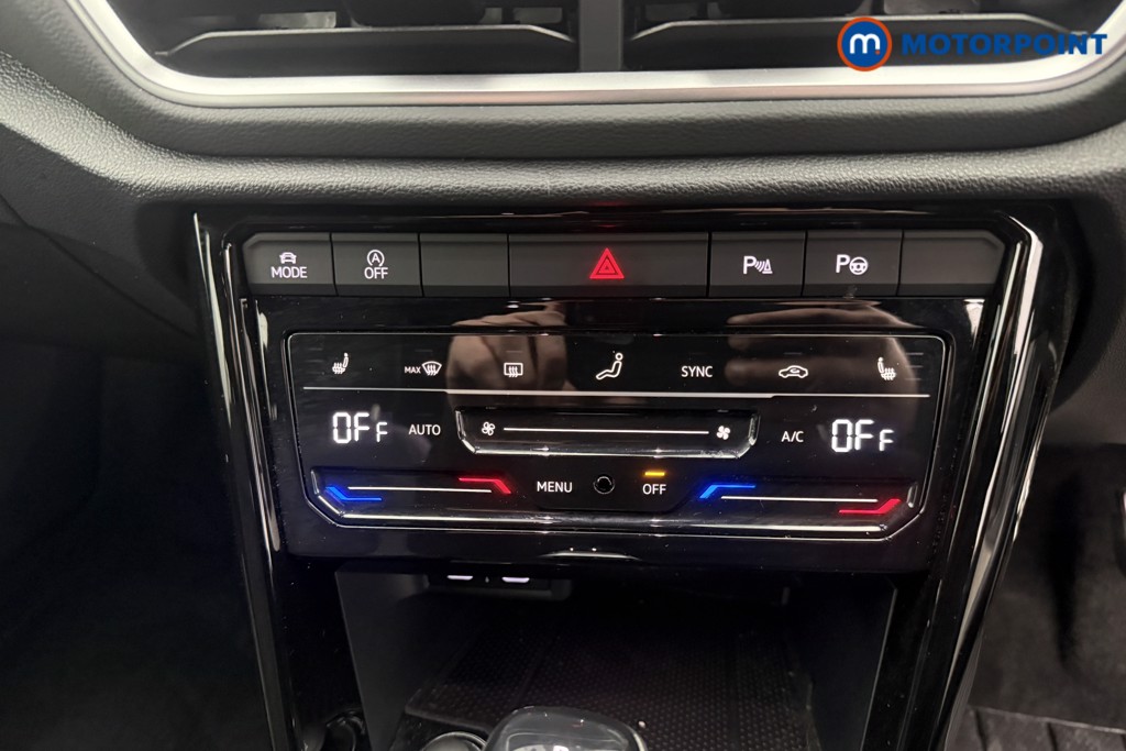 Volkswagen T-Roc R-Line Automatic Petrol SUV - Stock Number (1630933) - 17th supplementary image