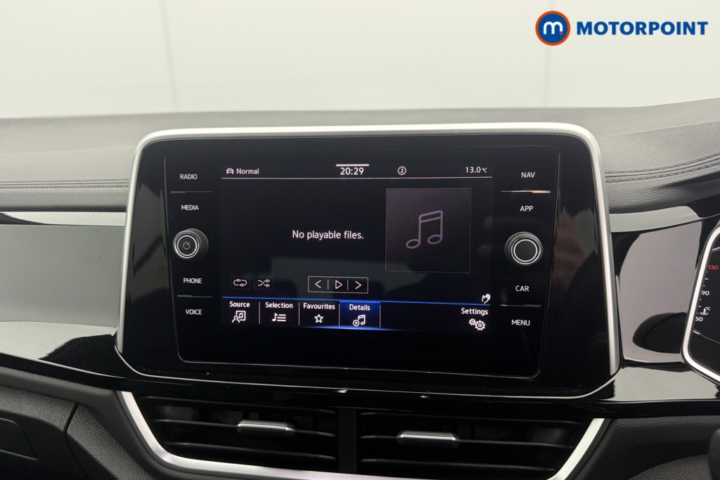 Volkswagen T-Roc R-Line Automatic Petrol SUV - Stock Number (1630933) - 19th supplementary image
