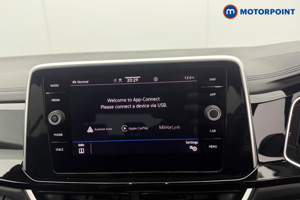 Volkswagen T-Roc R-Line Automatic Petrol SUV - Stock Number (1630933) - 22nd supplementary image