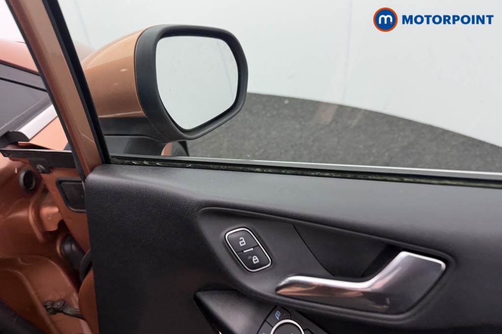 Ford Fiesta Titanium B-Pluso Play Automatic Petrol Hatchback - Stock Number (1632283) - 9th supplementary image