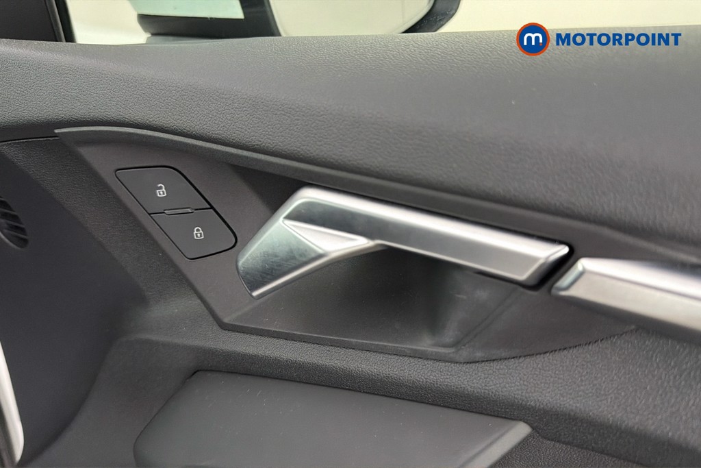 Audi A3 S Line Manual Petrol Saloon - Stock Number (1633258) - 42nd supplementary image