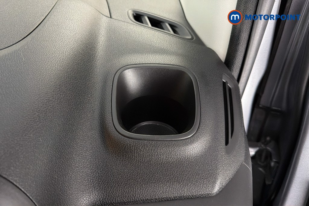 Vauxhall Combo Life Elite Automatic Diesel People Carrier - Stock Number (1633325) - 16th supplementary image