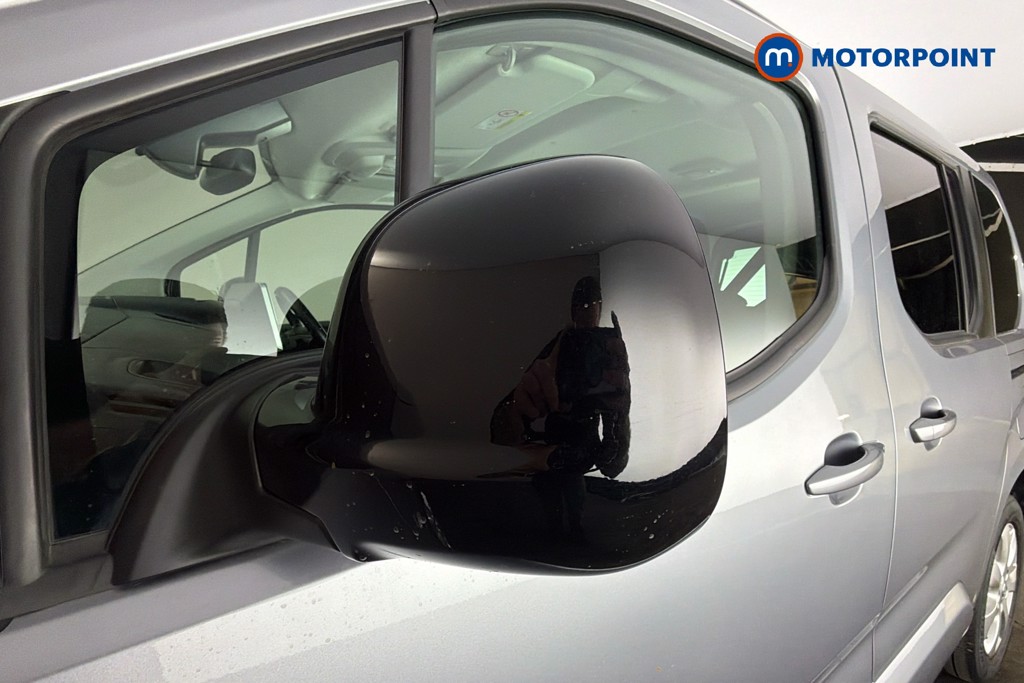 Vauxhall Combo Life Elite Automatic Diesel People Carrier - Stock Number (1633325) - 43rd supplementary image