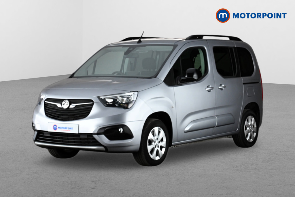 Vauxhall Combo Life Elite Automatic Diesel People Carrier - Stock Number (1633325) - Passenger side front corner