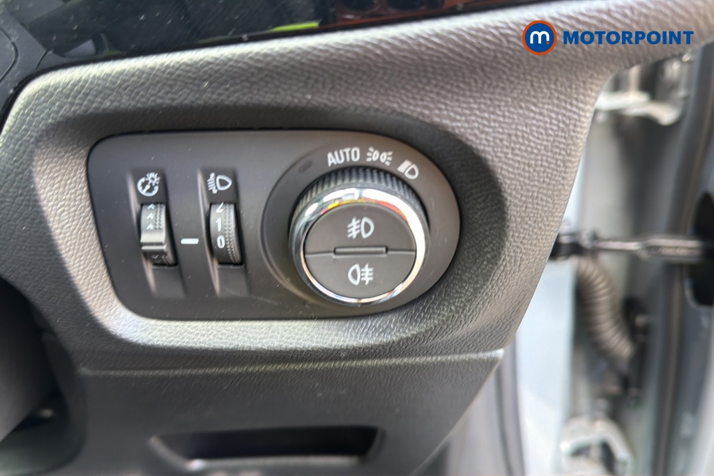 Vauxhall Corsa GS Automatic Petrol Hatchback - Stock Number (1634435) - 11th supplementary image