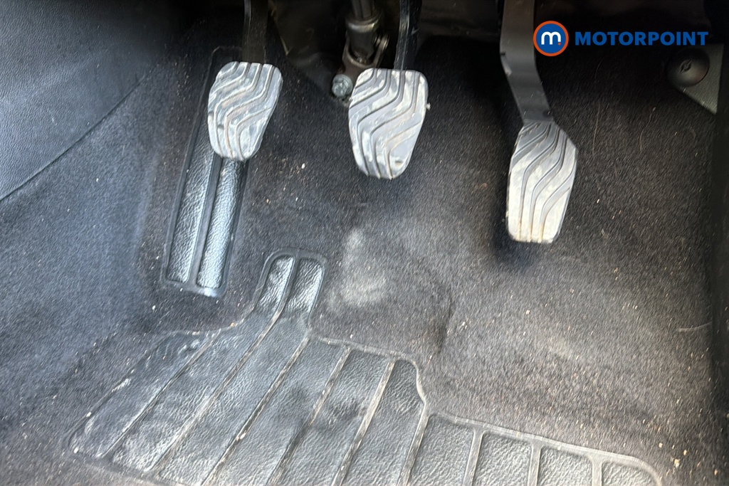 Renault Captur S Edition Manual Petrol SUV - Stock Number (1634648) - 24th supplementary image