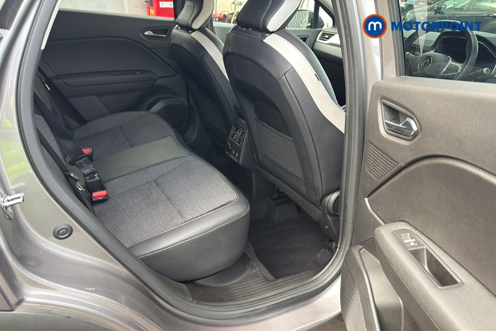 Renault Captur S Edition Manual Petrol SUV - Stock Number (1634648) - 25th supplementary image