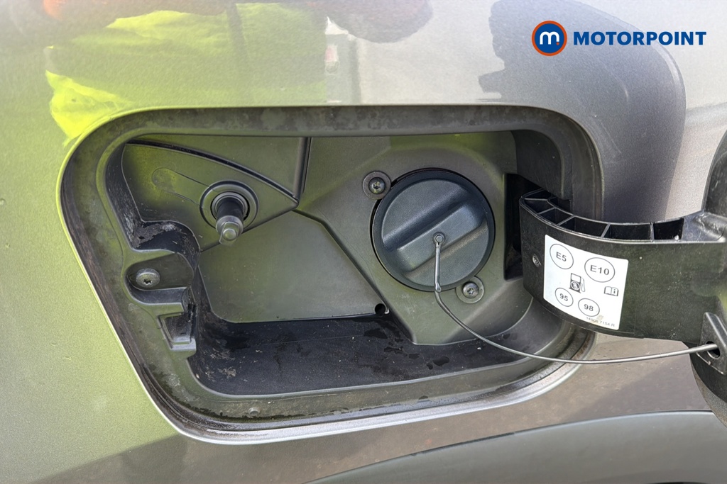 Renault Captur S Edition Manual Petrol SUV - Stock Number (1634648) - 41st supplementary image