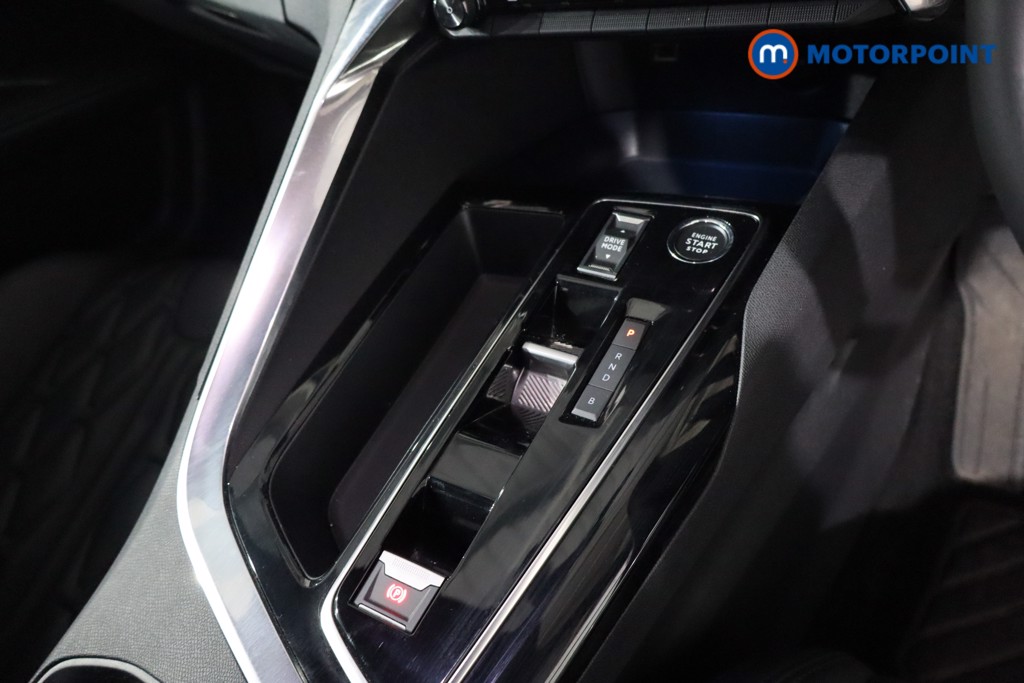Peugeot 3008 Allure Automatic Petrol Plug-In Hybrid SUV - Stock Number (1611137) - 19th supplementary image