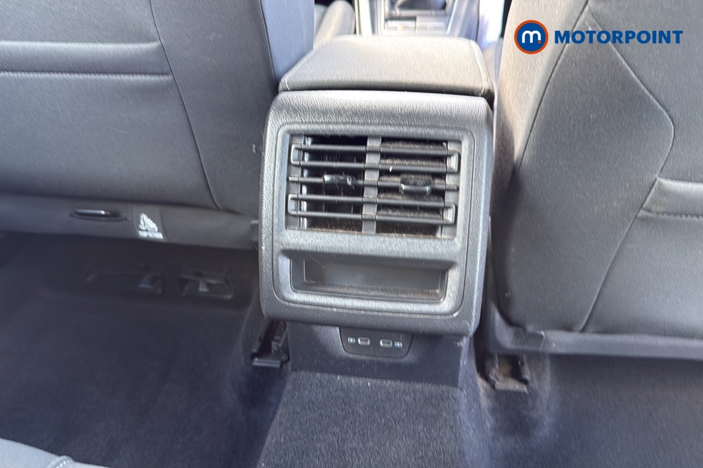 Volkswagen Golf Life Manual Petrol Hatchback - Stock Number (1612311) - 28th supplementary image