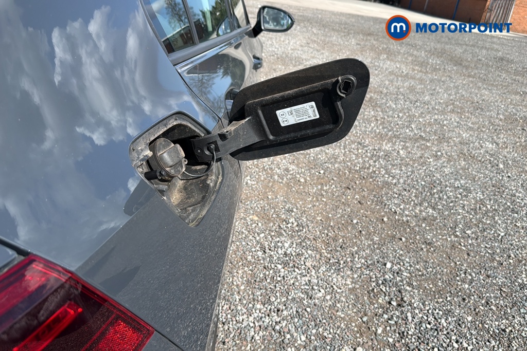 Volkswagen Golf Life Manual Petrol Hatchback - Stock Number (1612311) - 41st supplementary image