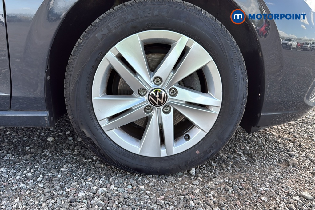 Volkswagen Golf Life Manual Petrol Hatchback - Stock Number (1612311) - 47th supplementary image