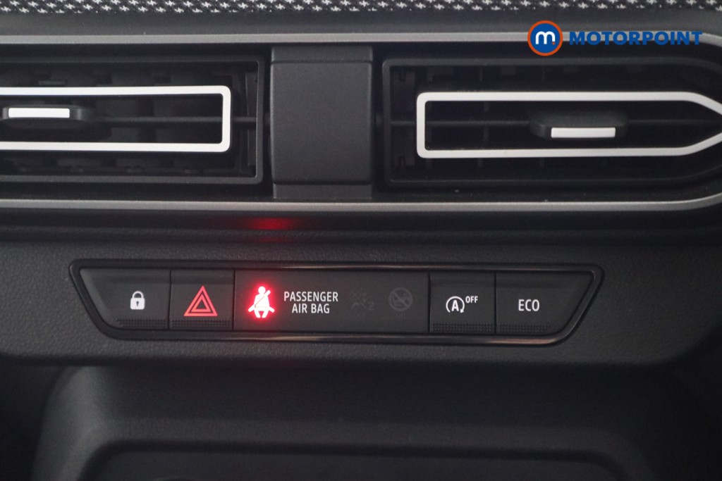 Dacia Sandero Expression Manual Petrol Hatchback - Stock Number (1617860) - 9th supplementary image