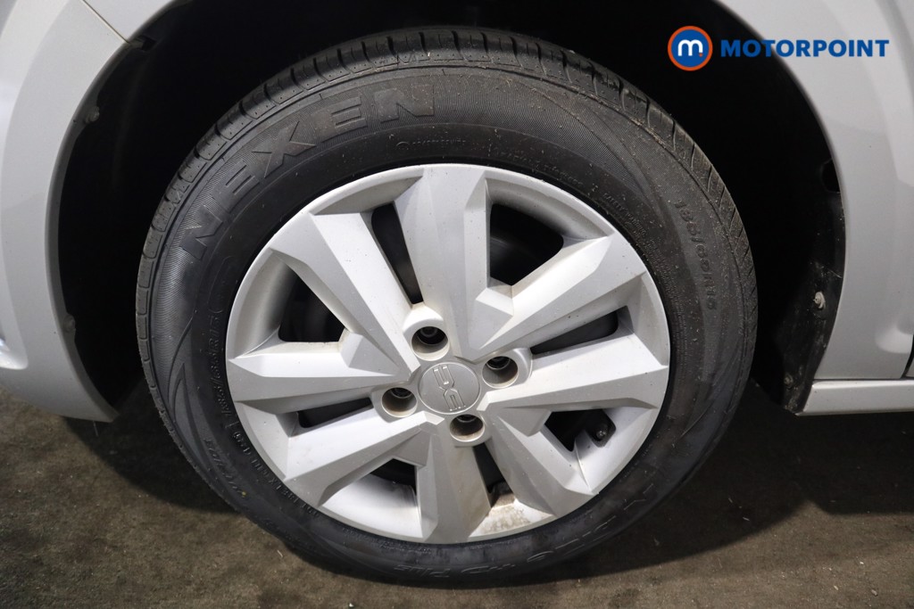 Dacia Sandero Expression Manual Petrol Hatchback - Stock Number (1617860) - 23rd supplementary image