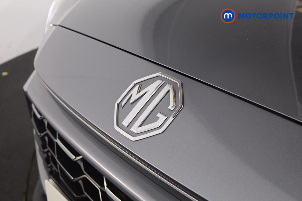 Mg Motor Uk ZS Trophy Automatic Petrol-Electric Hybrid SUV - Stock Number (1618001) - 11th supplementary image