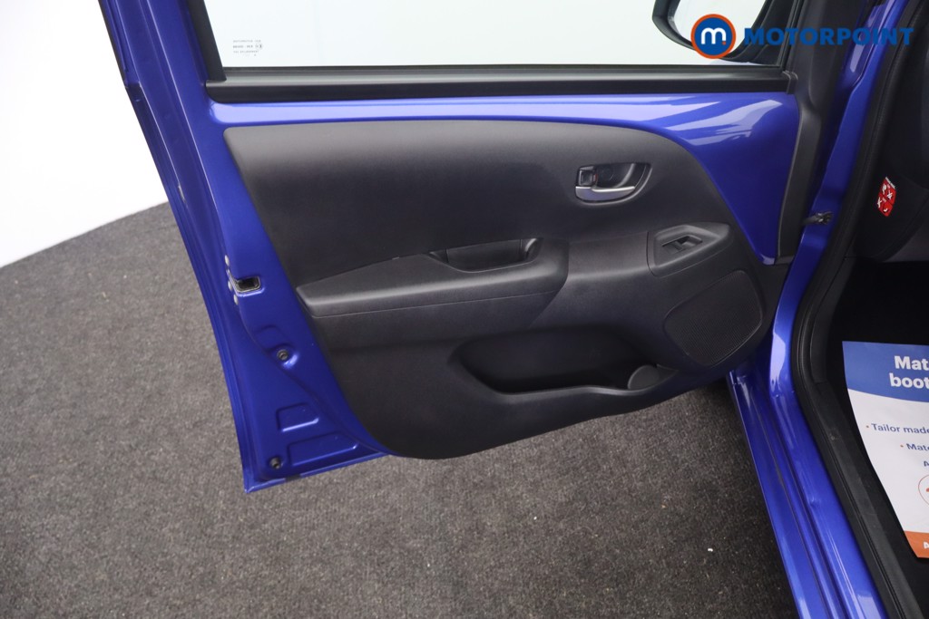 Toyota Aygo X-Clusiv Automatic Petrol Hatchback - Stock Number (1619971) - 26th supplementary image