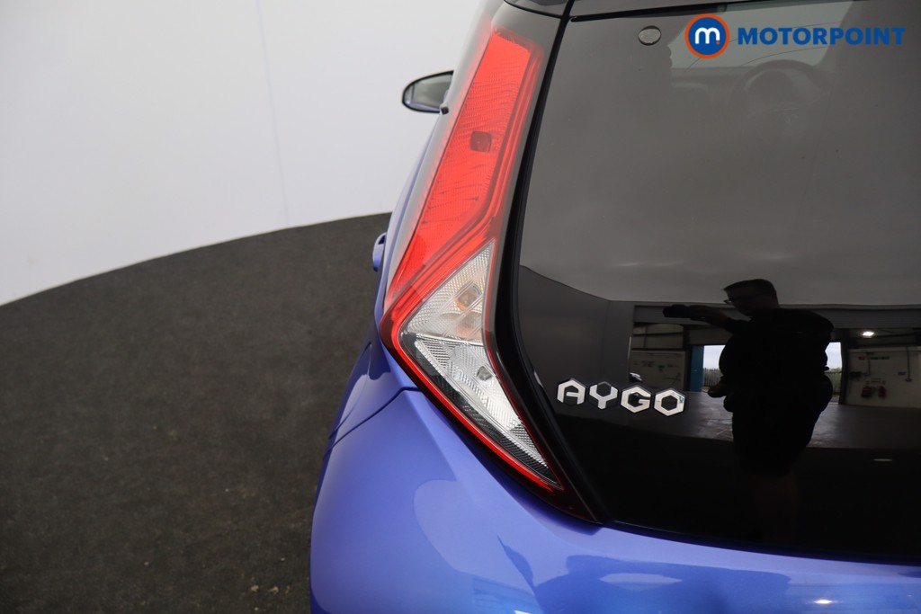 Toyota Aygo X-Clusiv Automatic Petrol Hatchback - Stock Number (1619971) - 38th supplementary image
