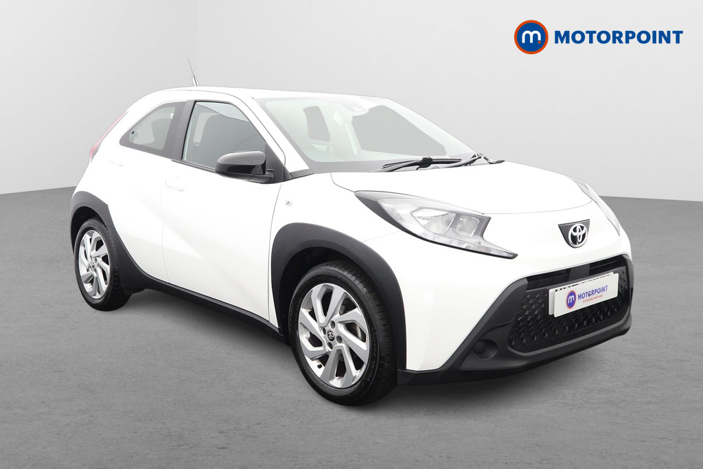 Toyota Aygo X Pure Manual Petrol Hatchback - Stock Number (1620554) - Drivers side front corner