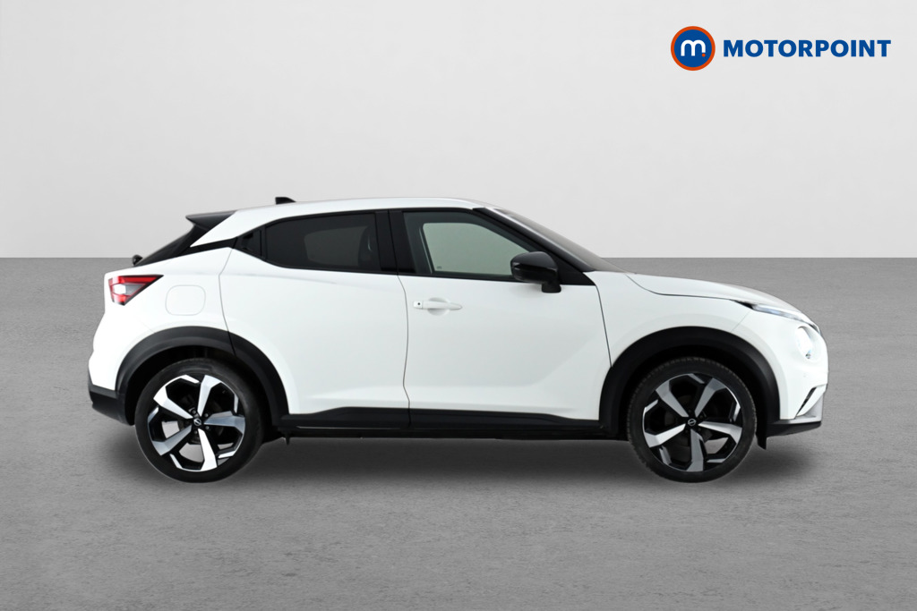 Nissan Juke Tekna Automatic Petrol SUV - Stock Number (1621507) - Drivers side