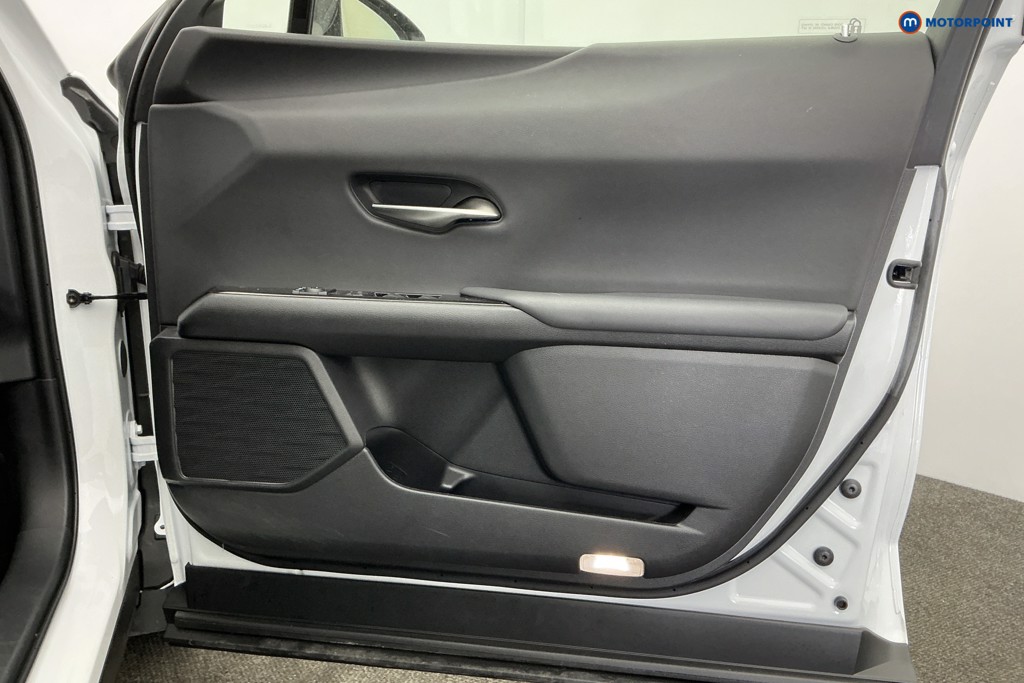 Lexus UX F-Sport Design Automatic Petrol-Electric Hybrid SUV - Stock Number (1622292) - 30th supplementary image