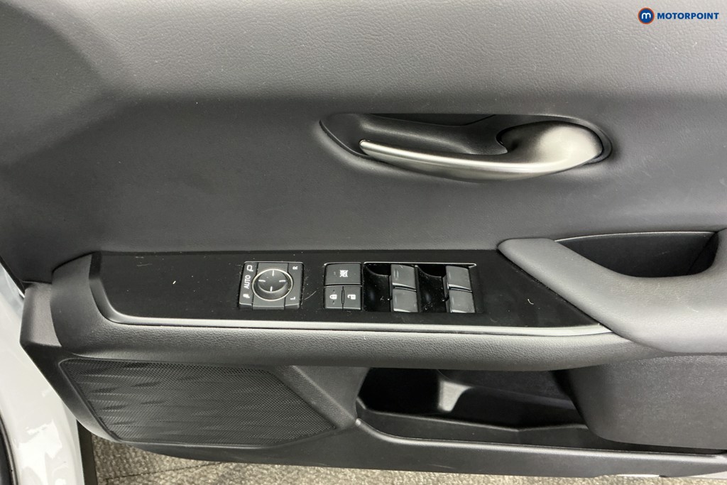 Lexus UX F-Sport Design Automatic Petrol-Electric Hybrid SUV - Stock Number (1622292) - 31st supplementary image