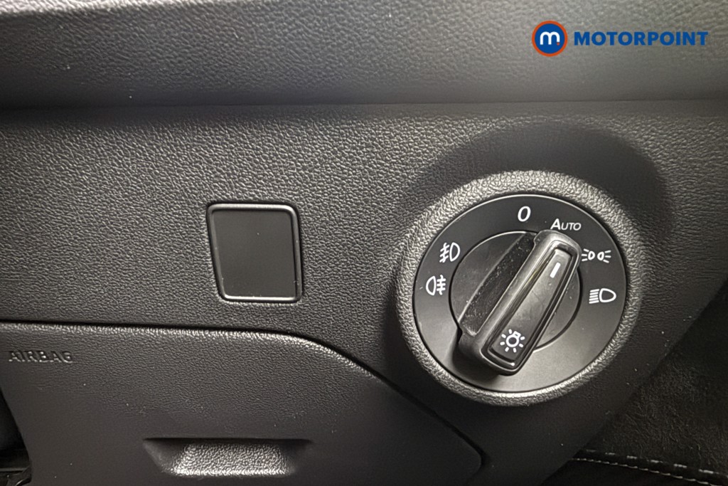 Seat Leon Cupra Automatic Petrol Estate - Stock Number (1622461) - 17th supplementary image