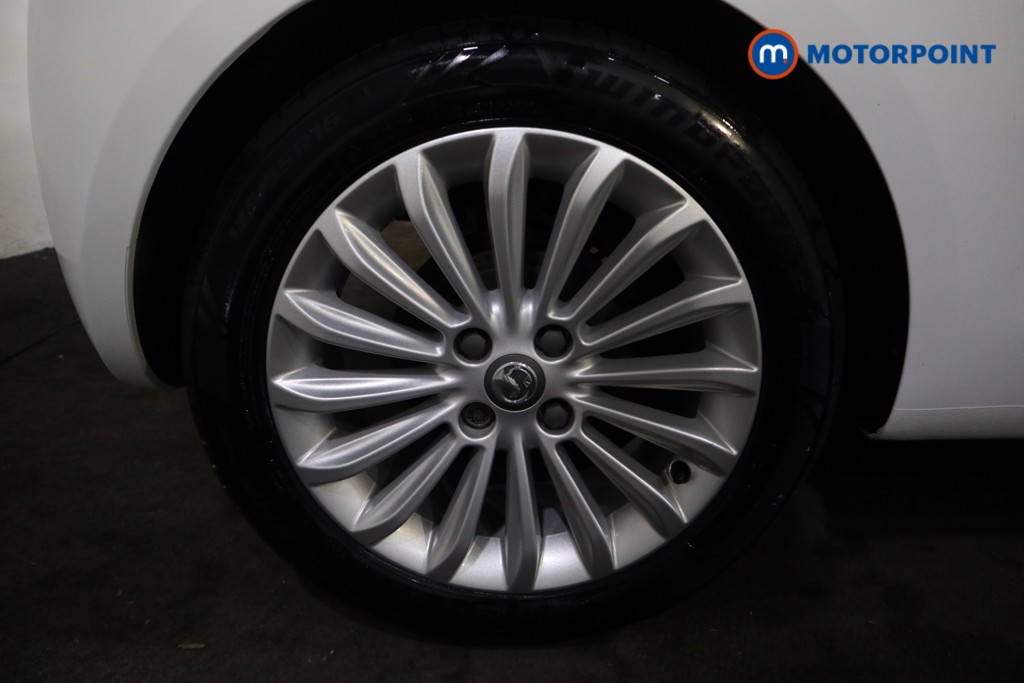 Vauxhall Adam Glam Manual Petrol Hatchback - Stock Number (1622773) - 18th supplementary image