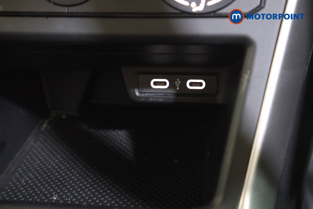 Volkswagen Polo Life Manual Petrol Hatchback - Stock Number (1623350) - 8th supplementary image