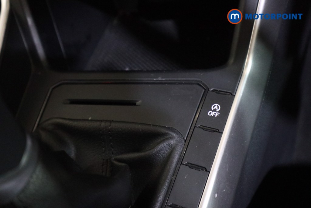 Volkswagen Polo Life Manual Petrol Hatchback - Stock Number (1623350) - 10th supplementary image