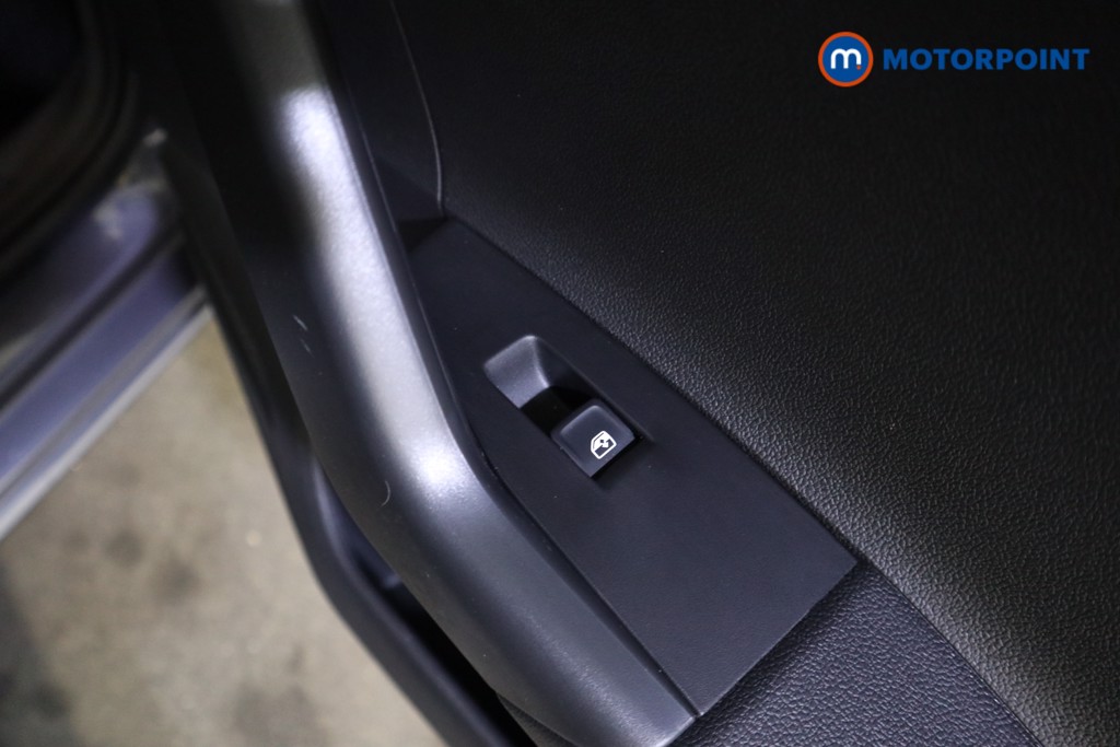 Volkswagen Polo Life Manual Petrol Hatchback - Stock Number (1623352) - 21st supplementary image