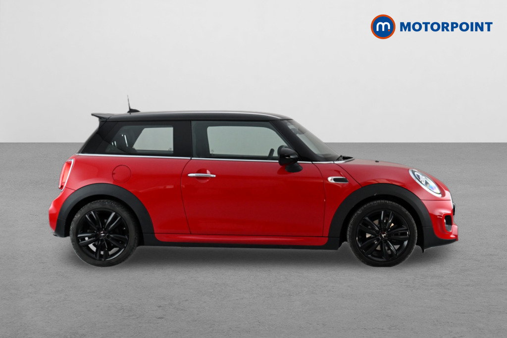 Mini Hatchback Cooper Manual Petrol Hatchback - Stock Number (1623627) - Drivers side