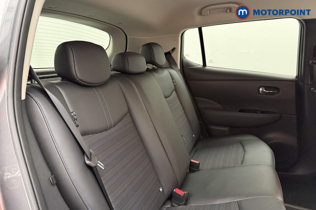 Nissan Leaf N-Connecta Automatic Electric Hatchback - Stock Number (1624091) - 17th supplementary image