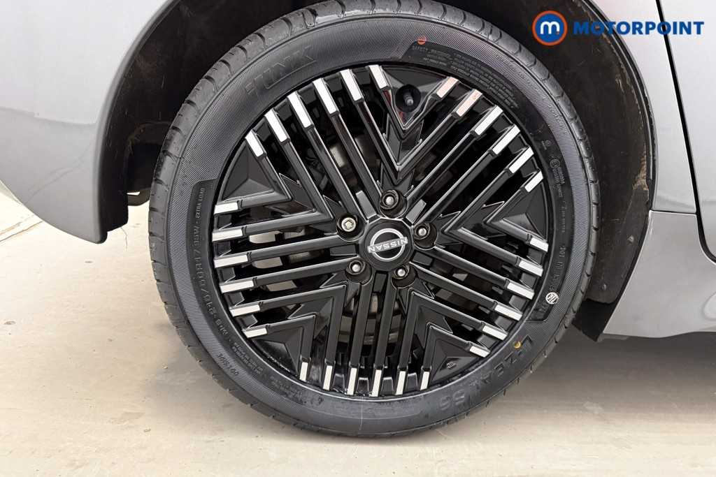 Nissan Leaf N-Connecta Automatic Electric Hatchback - Stock Number (1624091) - 24th supplementary image