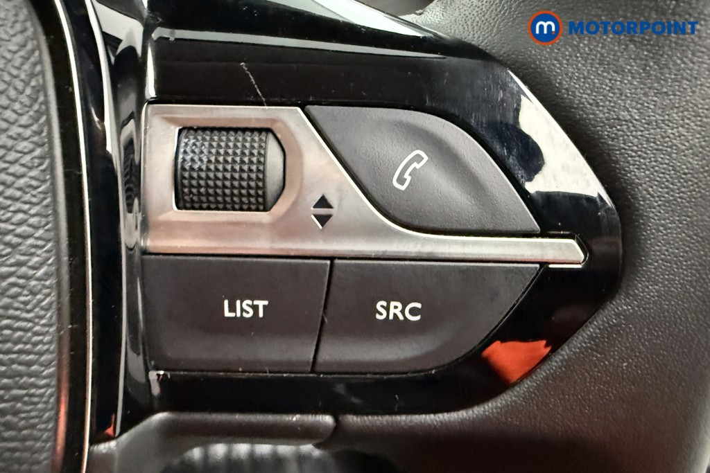 Peugeot 208 Allure Manual Petrol Hatchback - Stock Number (1624814) - 4th supplementary image