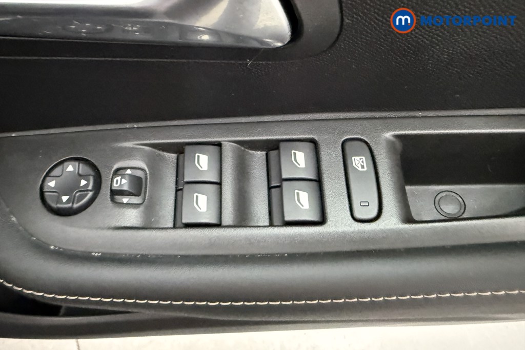Peugeot 208 Allure Manual Petrol Hatchback - Stock Number (1624814) - 16th supplementary image