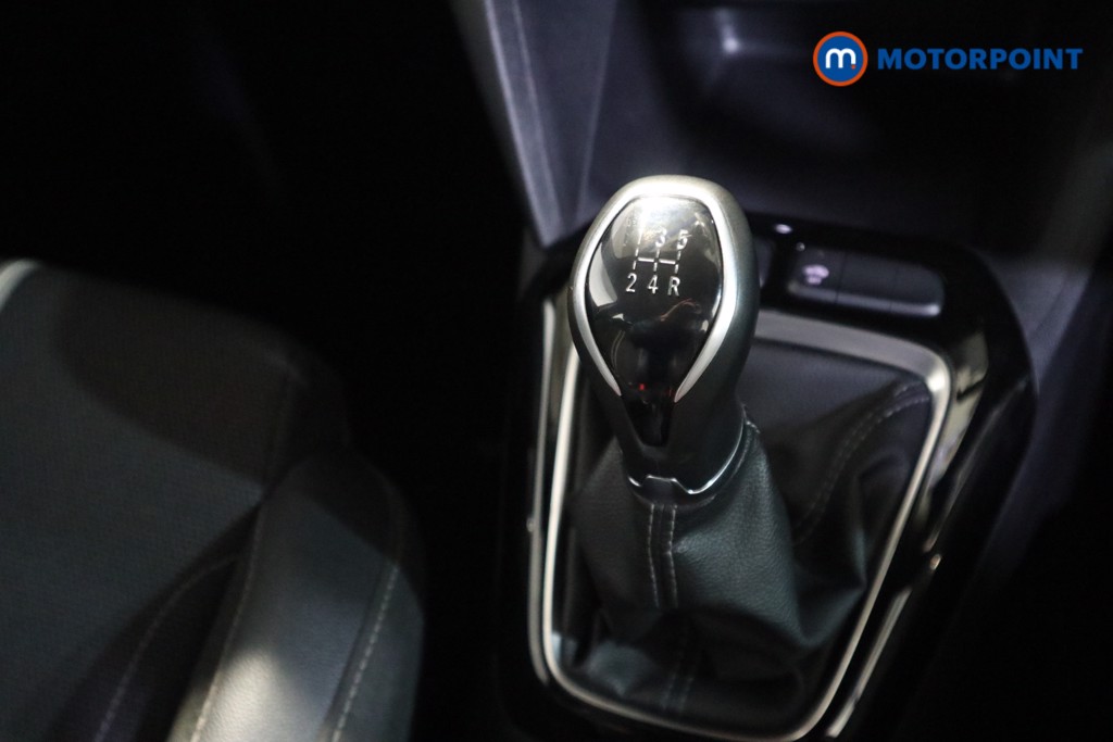 Vauxhall Corsa GS Manual Petrol Hatchback - Stock Number (1624919) - 9th supplementary image