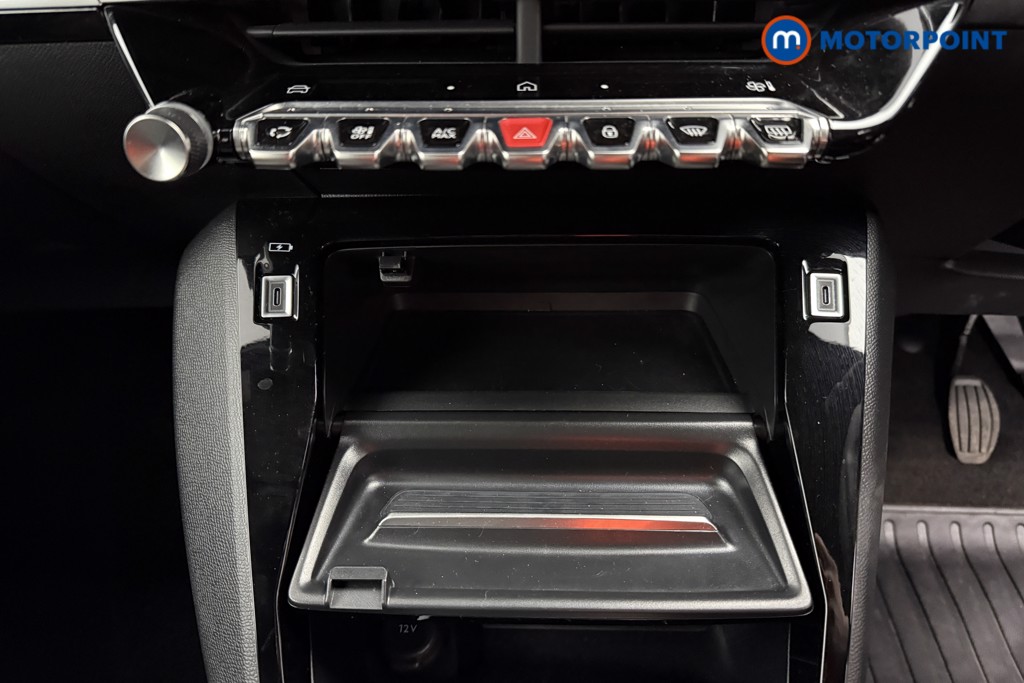 Peugeot 2008 Allure Manual Petrol SUV - Stock Number (1625018) - 11th supplementary image