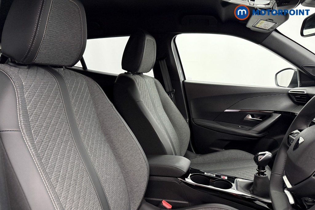 Peugeot 2008 Allure Manual Petrol SUV - Stock Number (1625018) - 14th supplementary image