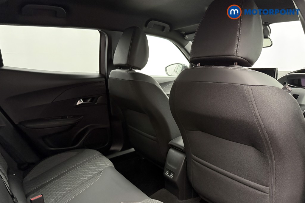 Peugeot 2008 Allure Manual Petrol SUV - Stock Number (1625018) - 18th supplementary image