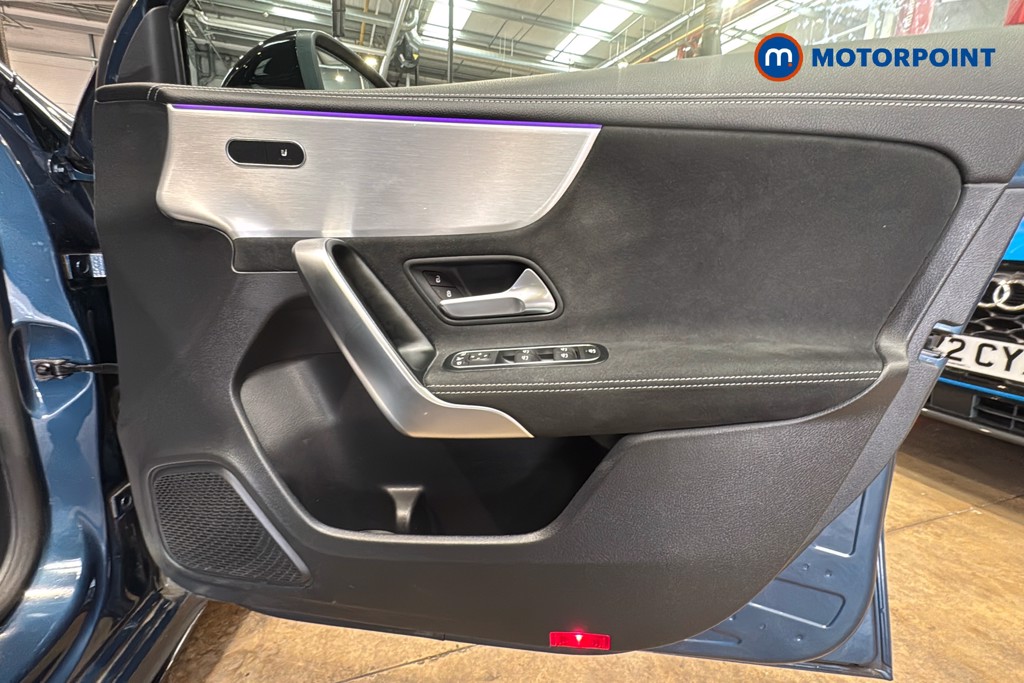 Mercedes-Benz A Class Amg Line Executive Edition Automatic Petrol Hatchback - Stock Number (1625036) - 19th supplementary image