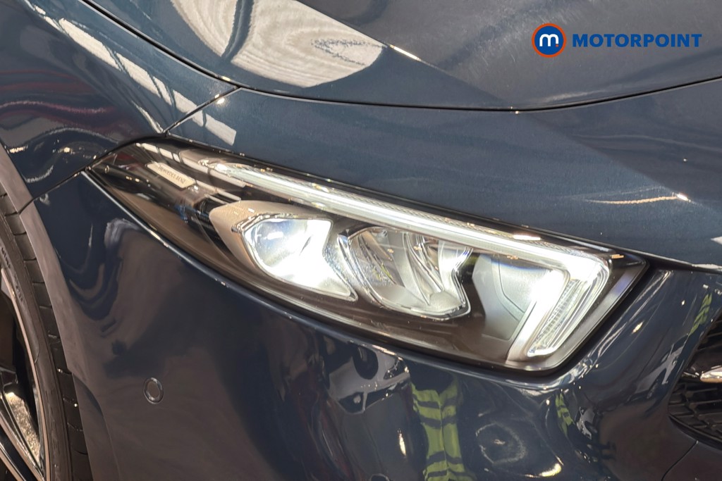 Mercedes-Benz A Class Amg Line Executive Edition Automatic Petrol Hatchback - Stock Number (1625036) - 44th supplementary image