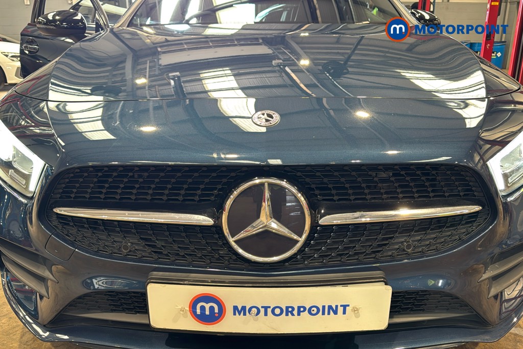 Mercedes-Benz A Class Amg Line Executive Edition Automatic Petrol Hatchback - Stock Number (1625036) - 45th supplementary image