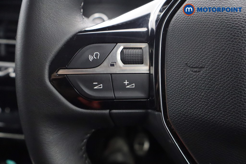 Peugeot 208 Allure Premium -Plus Manual Petrol Hatchback - Stock Number (1625296) - 3rd supplementary image
