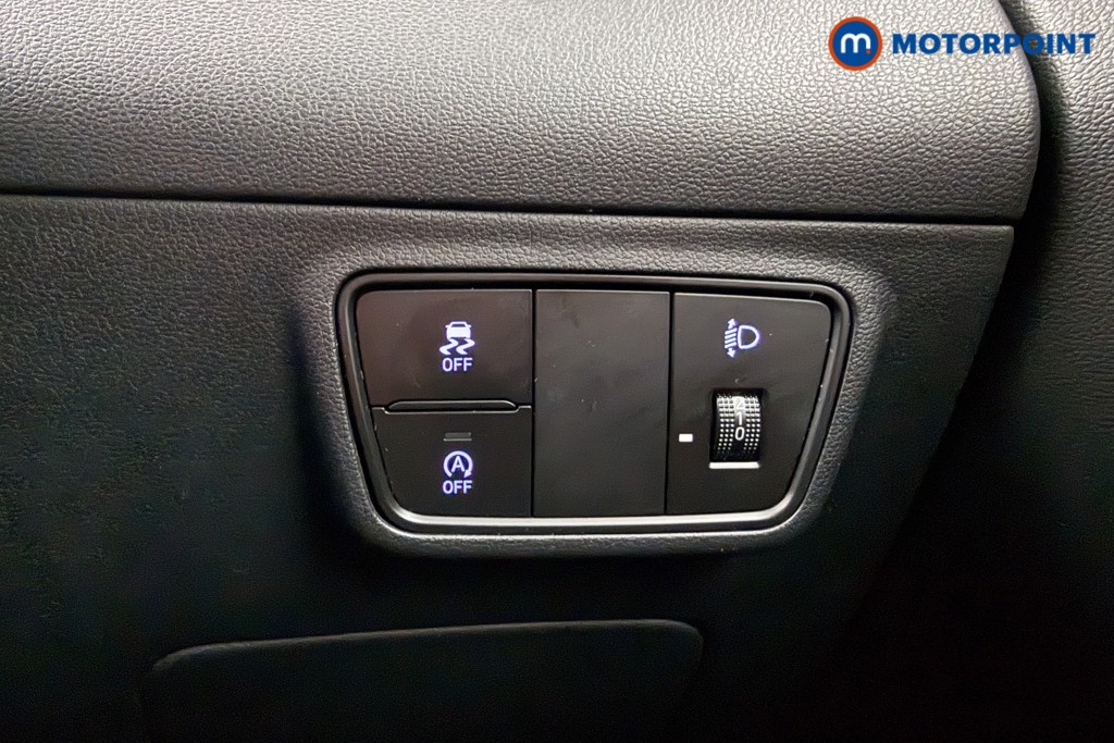 Hyundai Tucson Se Connect Manual Petrol SUV - Stock Number (1626265) - 5th supplementary image