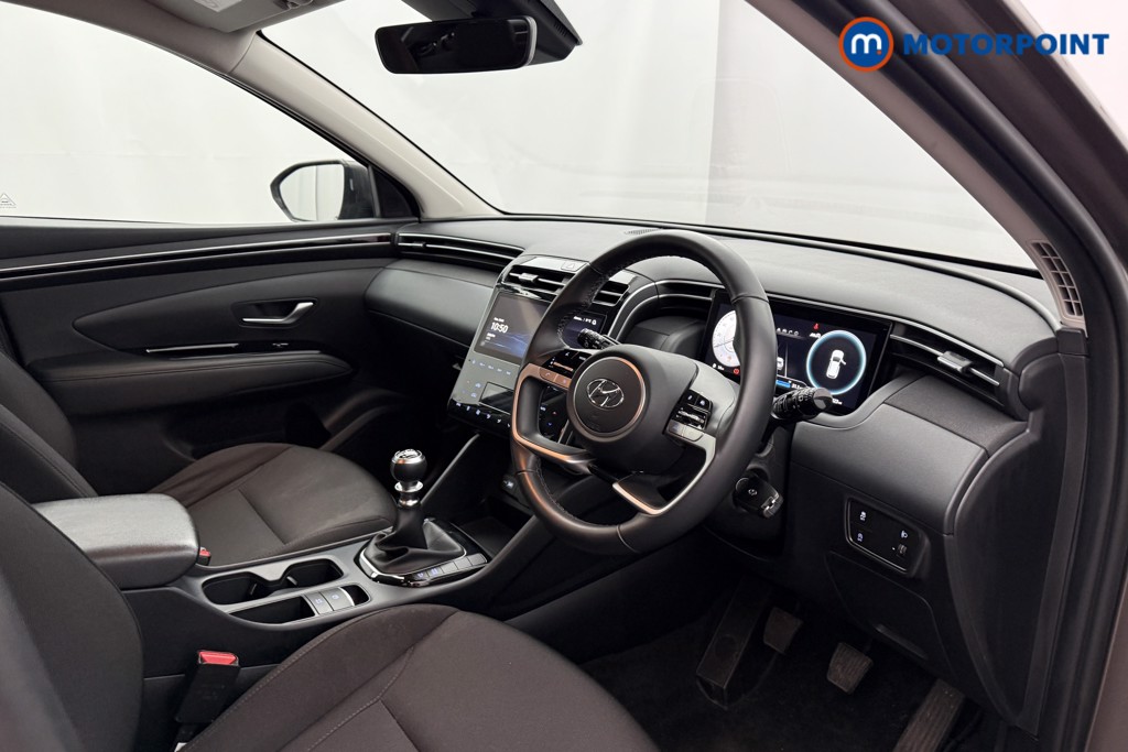 Hyundai Tucson Se Connect Manual Petrol SUV - Stock Number (1626265) - 1st supplementary image