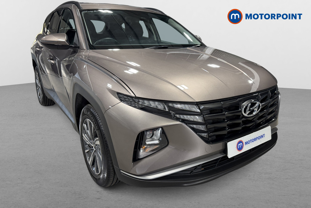 Hyundai Tucson Se Connect Manual Petrol SUV - Stock Number (1626265) - Drivers side front corner